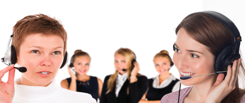 5 Frauen im Call Center